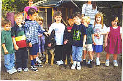 kids2.jpg (56160 bytes)